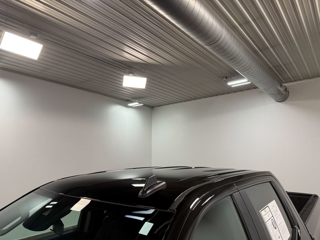 Used 2024 Chevrolet Silverado 1500 RST w/ Z71 Off-Road Package image 43