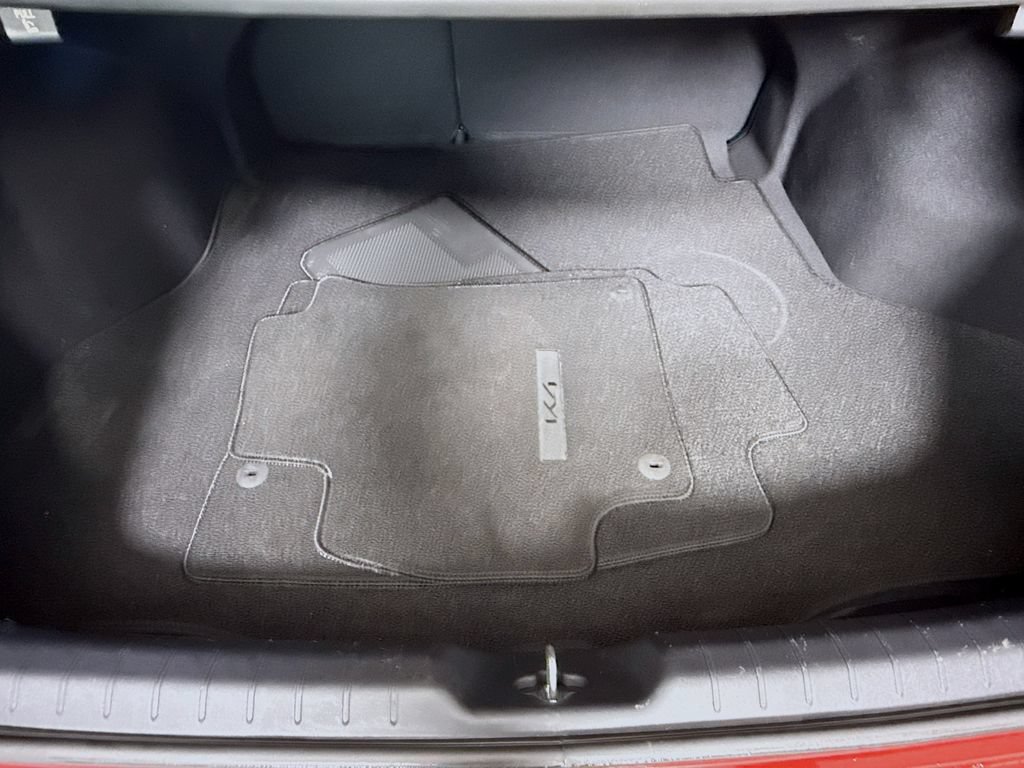 Certified 2025 Kia K4 FWD image 27