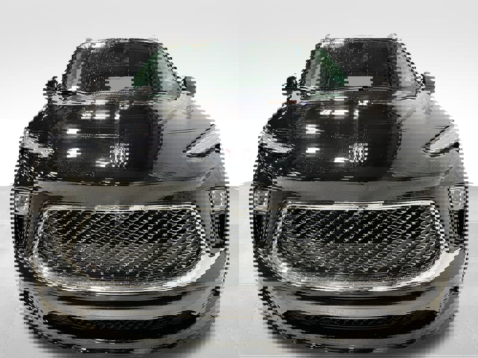 Used 2025 Buick Encore GX Avenir w/ Avenir Technology Package image 2