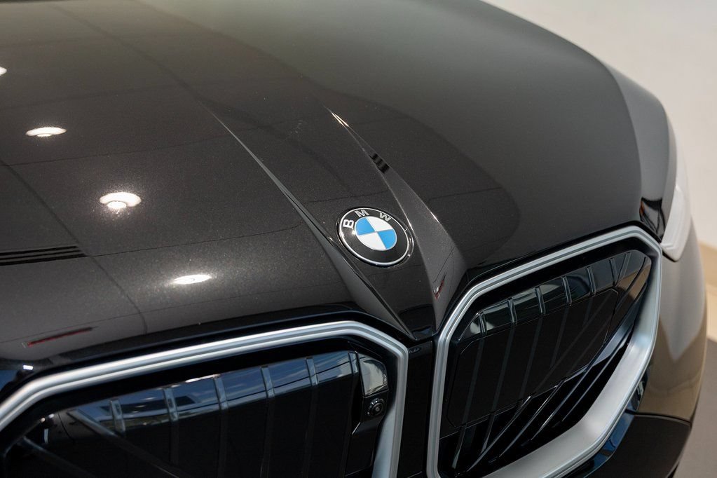 Used 2026 BMW X3 xDrive30i w/ Premium Package AWD/4WD image 7
