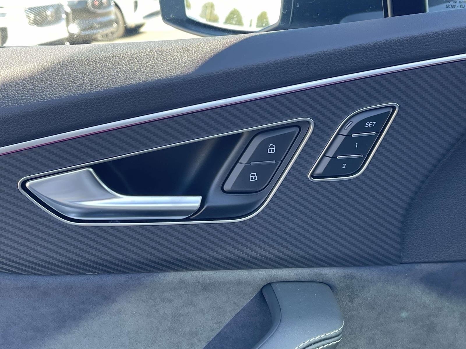 New 2026 Audi SQ7 Premium Plus image 17