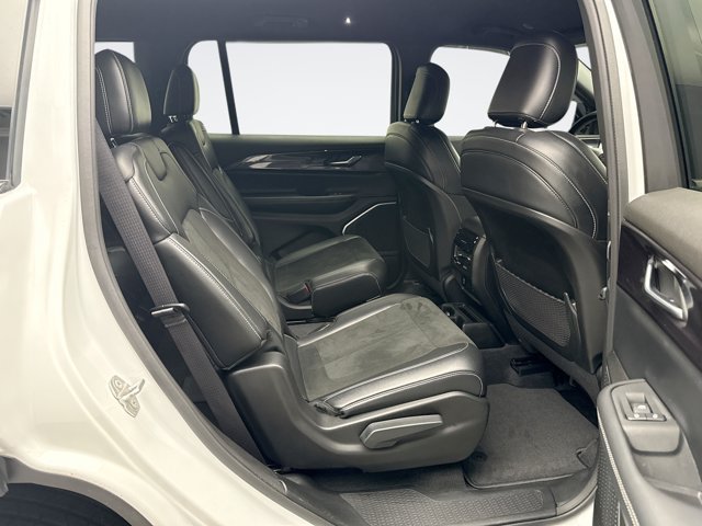 Used 2021 Jeep Grand Cherokee L Laredo AWD/4WD image 18