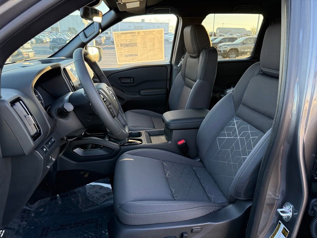 New 2026 Nissan Frontier SV w/ SV Convenience Package image 4