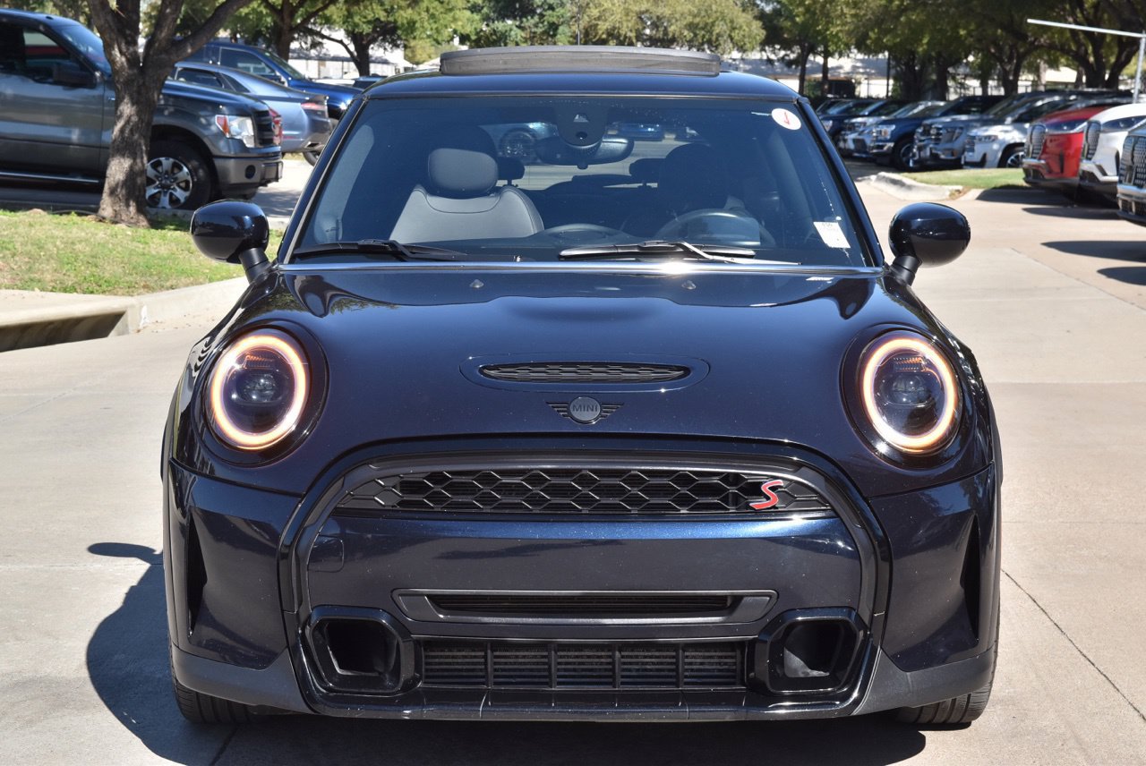 Used 2023 MINI Cooper S FWD image 3