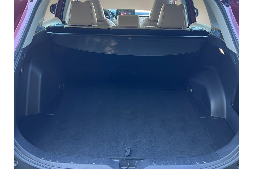 Certified 2022 Toyota RAV4 XLE Premium FWD image 15
