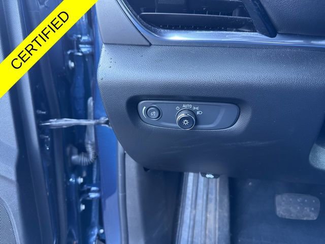 Used 2023 Chevrolet Traverse LT w/ LPO, Floor Liner Package AWD/4WD image 16