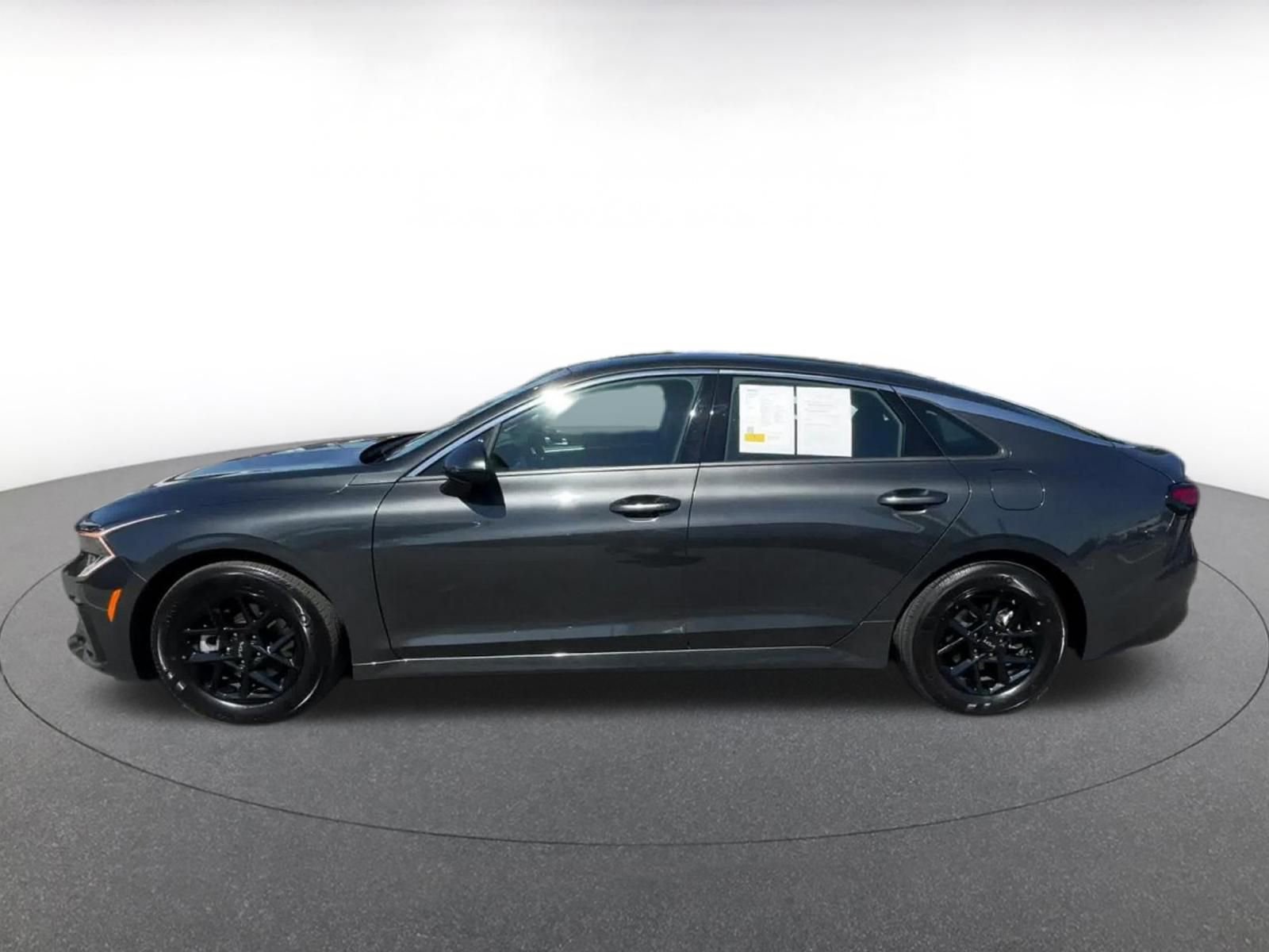 Used 2025 Kia K5 LXS image 9