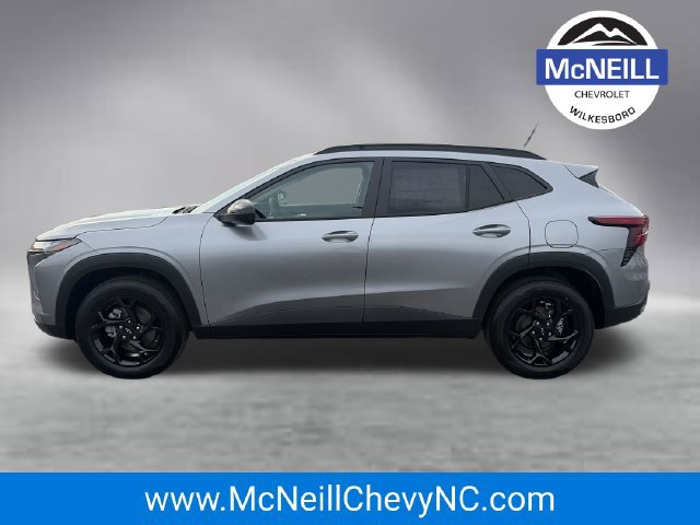 New 2026 Chevrolet Trax LT w/ Sunroof Package FWD image 5