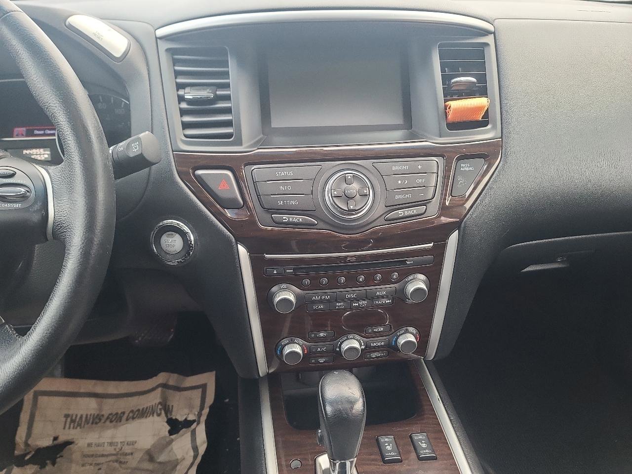 Used 2013 Nissan Pathfinder SL w/ SL Premium Pkg image 18