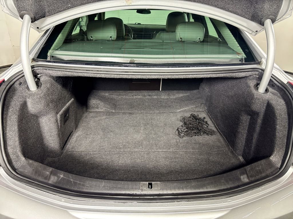 Used 2017 Cadillac XTS Luxury image 21