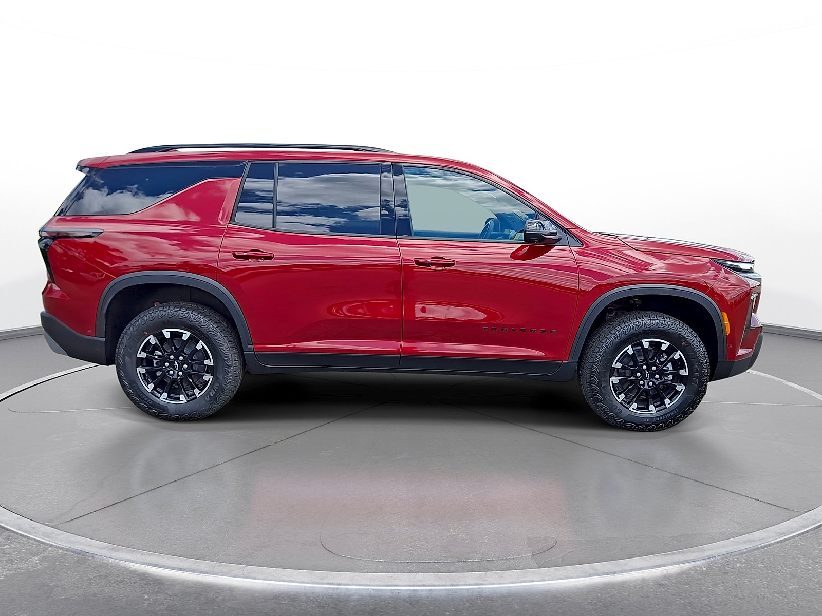 New 2026 Chevrolet Traverse Z71 w/ Enhanced Driving Package AWD/4WD image 9