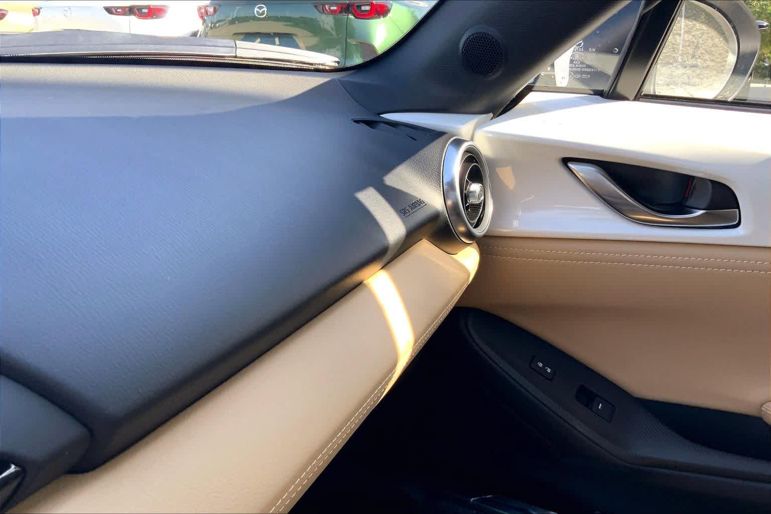 New 2026 MAZDA MX-5 Miata RF Grand Touring RWD image 20