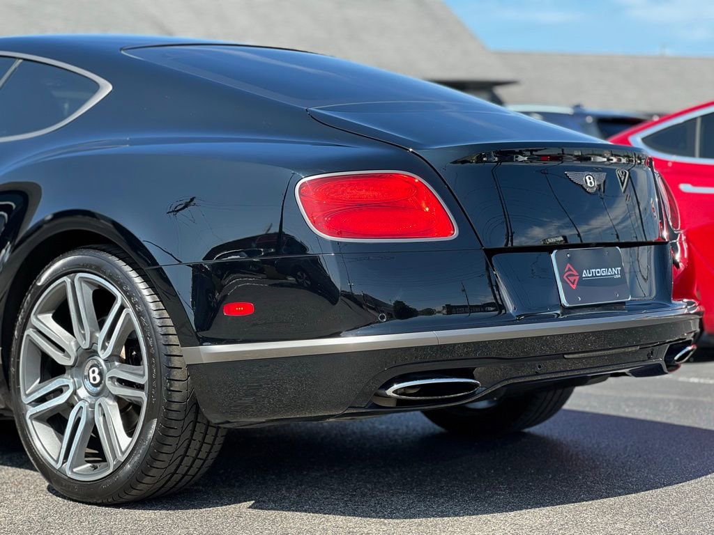 Used 2016 Bentley Continental GT image 23