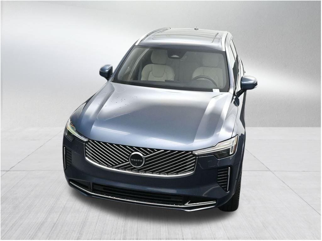 New 2026 Volvo XC90 B6 Plus w/ Protection Package Premier AWD/4WD image 20