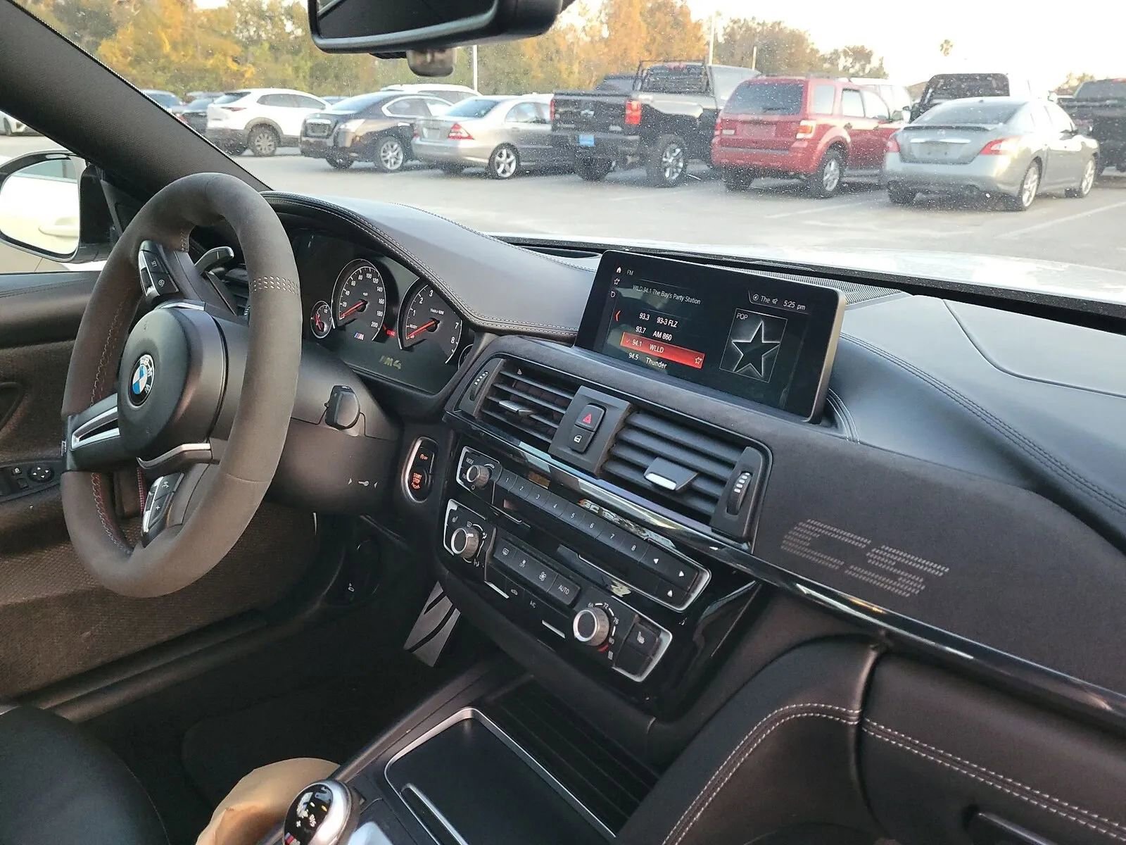 Used 2019 BMW M4 CS w/ Executive Package image 4