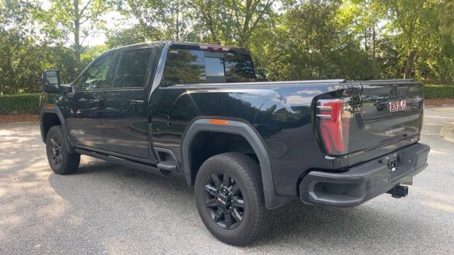 Used 2025 GMC Sierra 2500 AT4 w/ AT4 Premium Plus Package AWD/4WD image 7