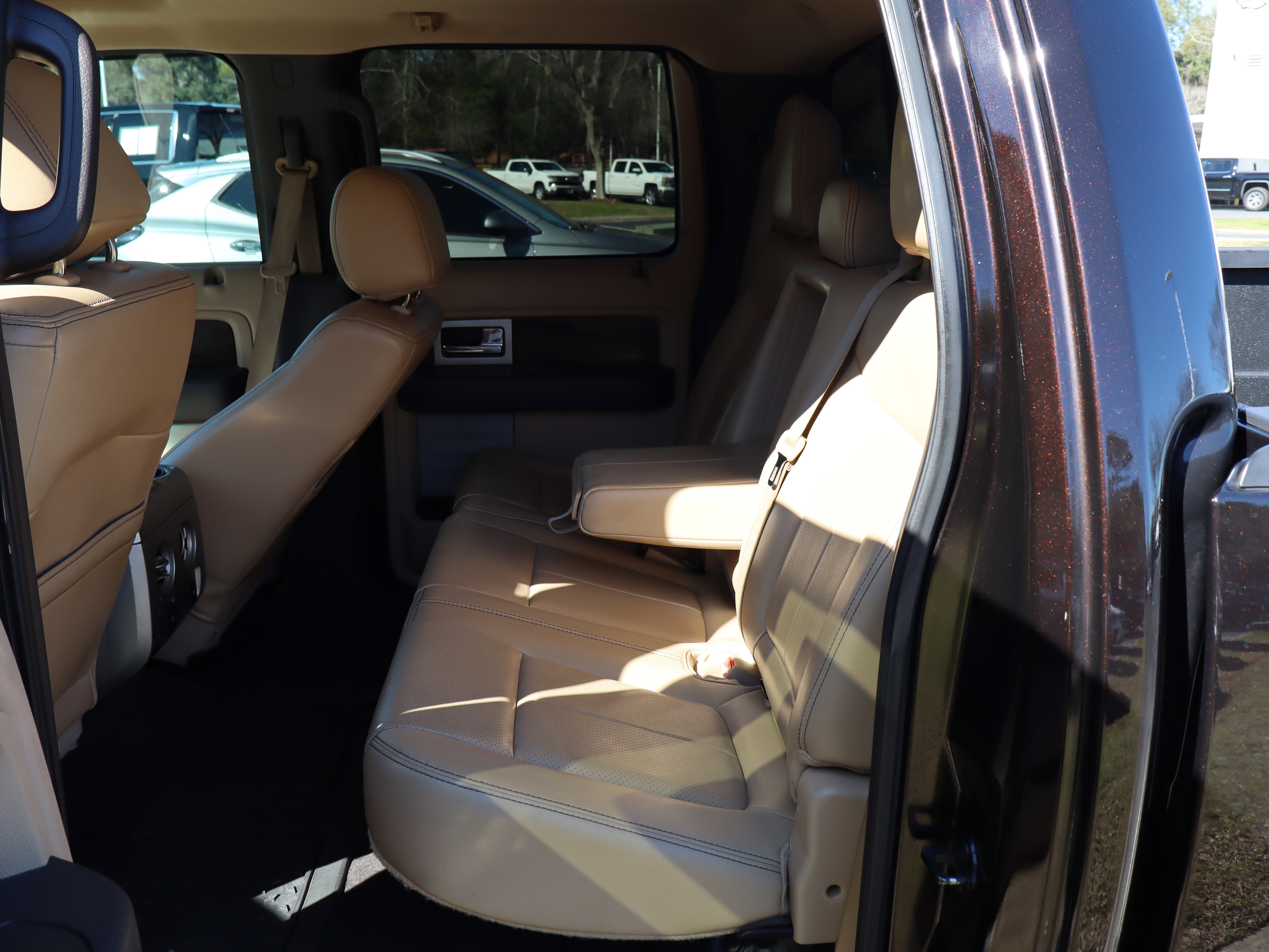 Used 2013 Ford F150 Lariat w/ Mid Equipment Group image 40