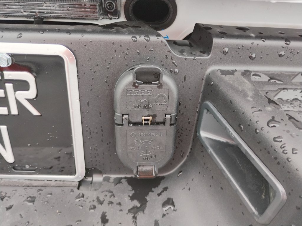 New 2026 RAM 3500 Tradesman AWD/4WD image 13