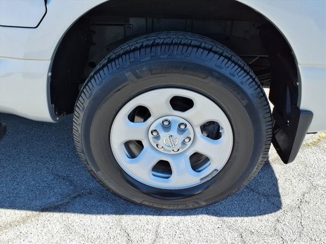 Used 2017 Nissan Titan S AWD/4WD image 8