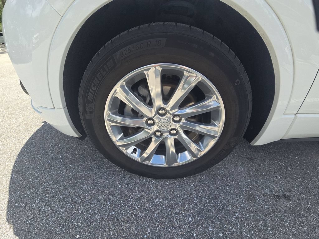 Used 2020 Buick Envision Essence FWD image 25