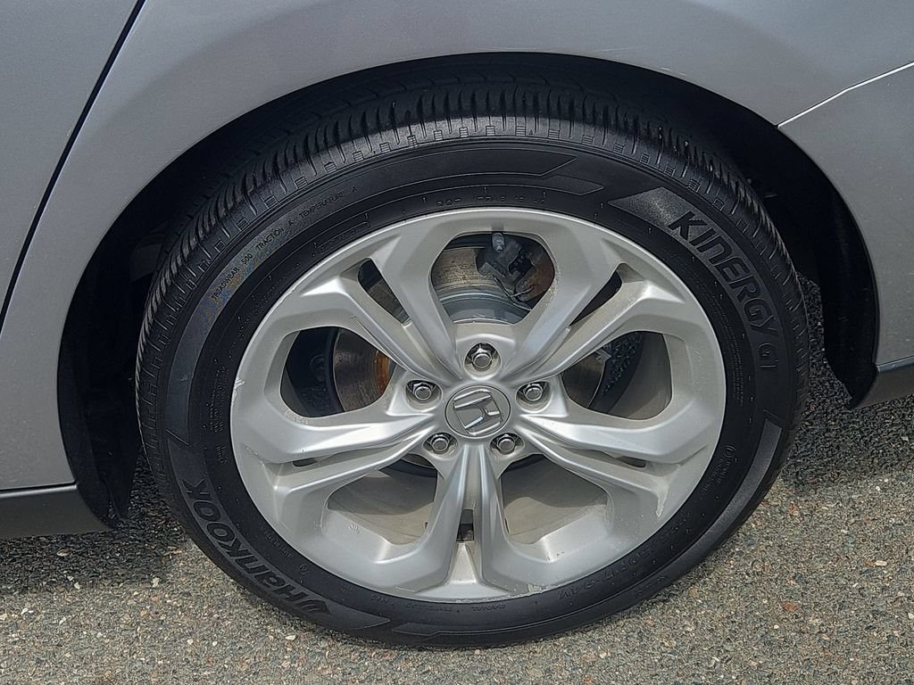Certified 2023 Honda Accord LX image 8