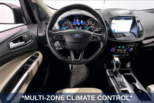 Used 2019 Ford Escape SEL w/ SEL Sport Appearance Package FWD image 11