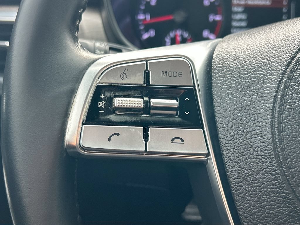 Used 2020 Kia Telluride SX w/ Towing Package FWD image 25