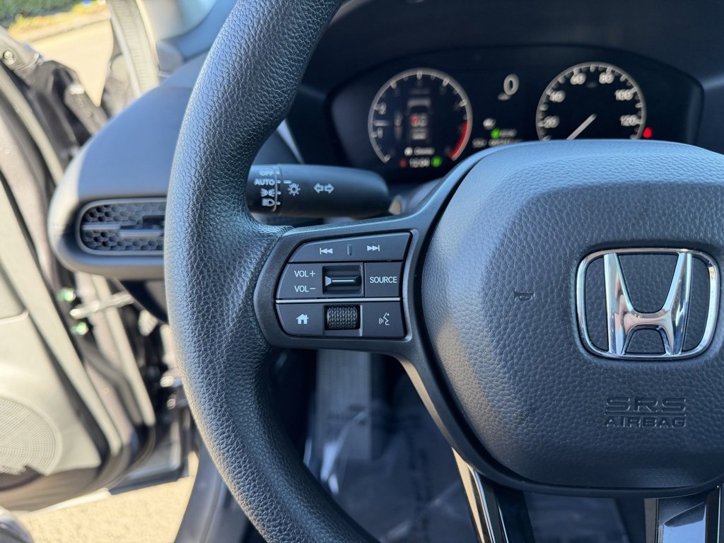 Used 2025 Honda HR-V LX image 17