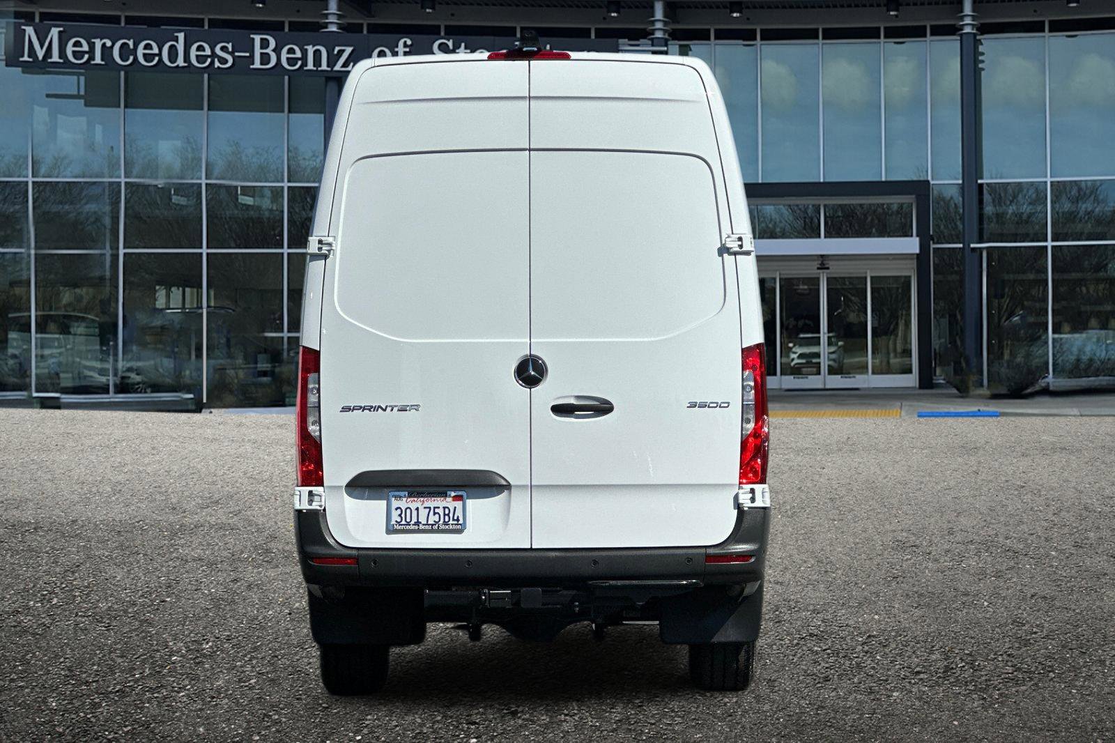 Used 2025 Mercedes-Benz Sprinter 3500 image 5