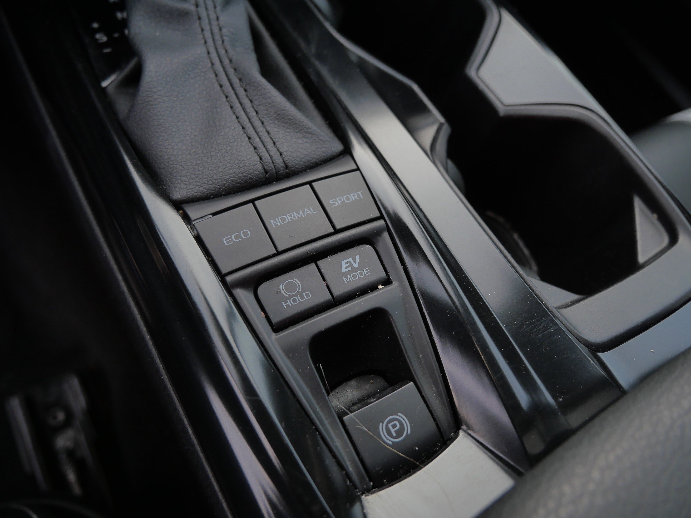 Certified 2025 Toyota Camry SE image 32