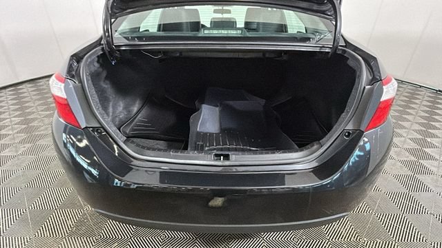 Used 2015 Toyota Corolla S FWD image 27