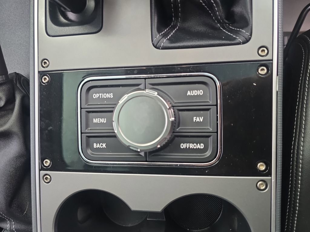 Used 2024 INEOS Grenadier Fieldmaster Edition image 19