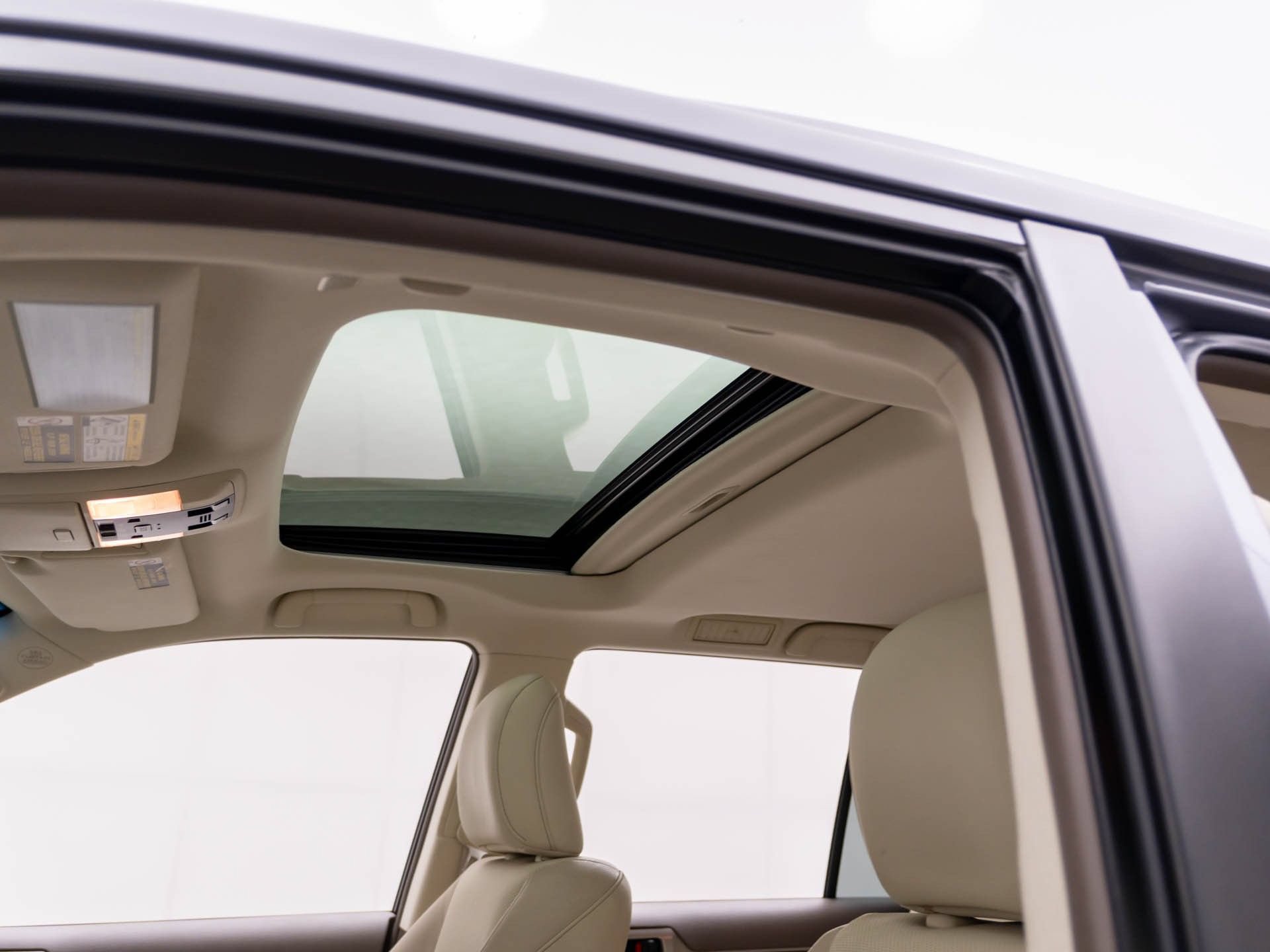 Used 2019 Lexus GX 460 Premium w/ Premium Package AWD/4WD image 18