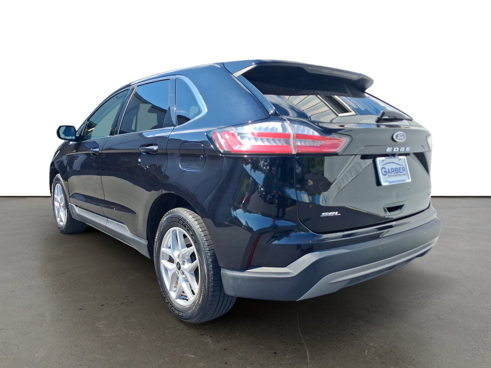 Used 2024 Ford Edge SEL AWD/4WD image 3