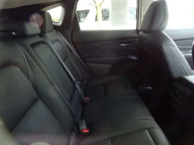 Used 2025 Nissan Murano SV FWD image 12