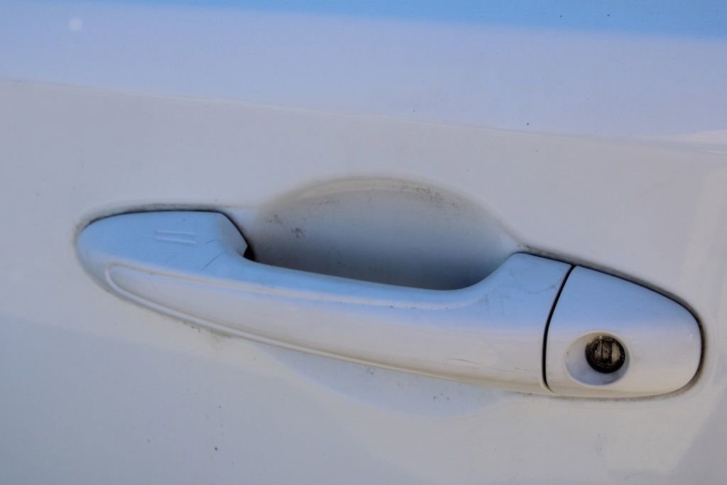 Used 2018 Toyota RAV4 XLE w/ Plus Extra Value Package image 15