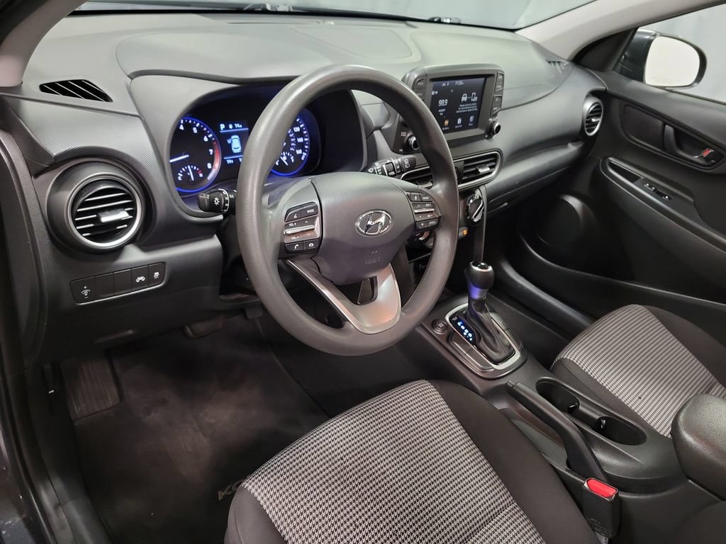 Used 2021 Hyundai Kona SE w/ Cargo Package FWD image 13
