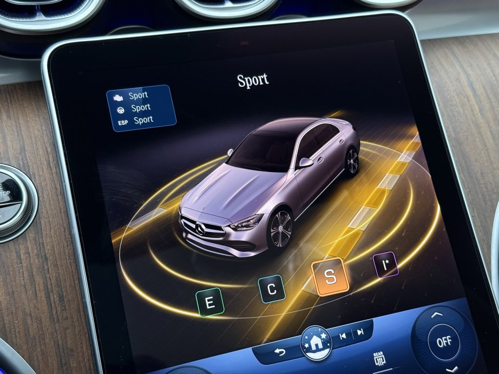 Used 2023 Mercedes-Benz C 300 Sedan w/ Exclusive Trim Package image 6