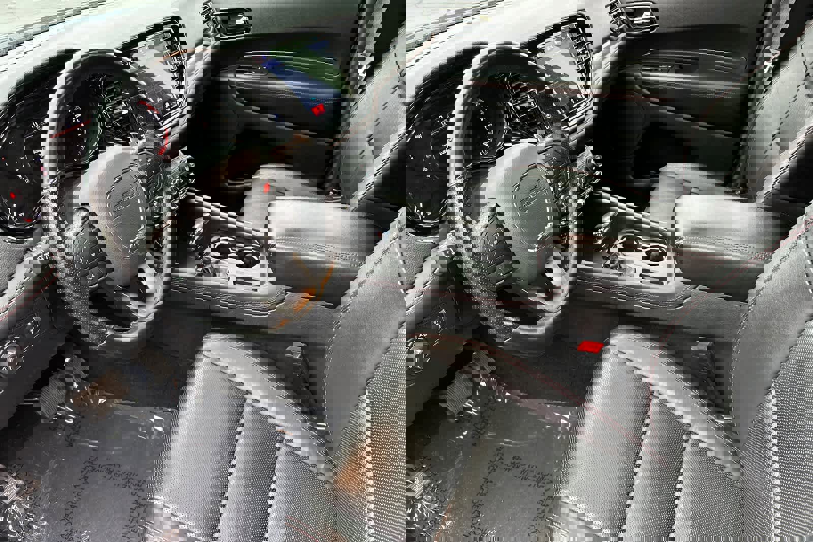 Used 2024 Dodge Durango GT image 11