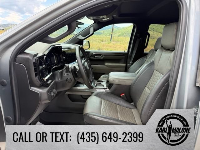 Used 2023 Chevrolet Silverado 1500 ZR2 w/ Technology Package AWD/4WD image 14
