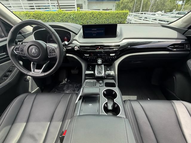 Certified 2024 Acura MDX FWD w/ Technology Package image 15