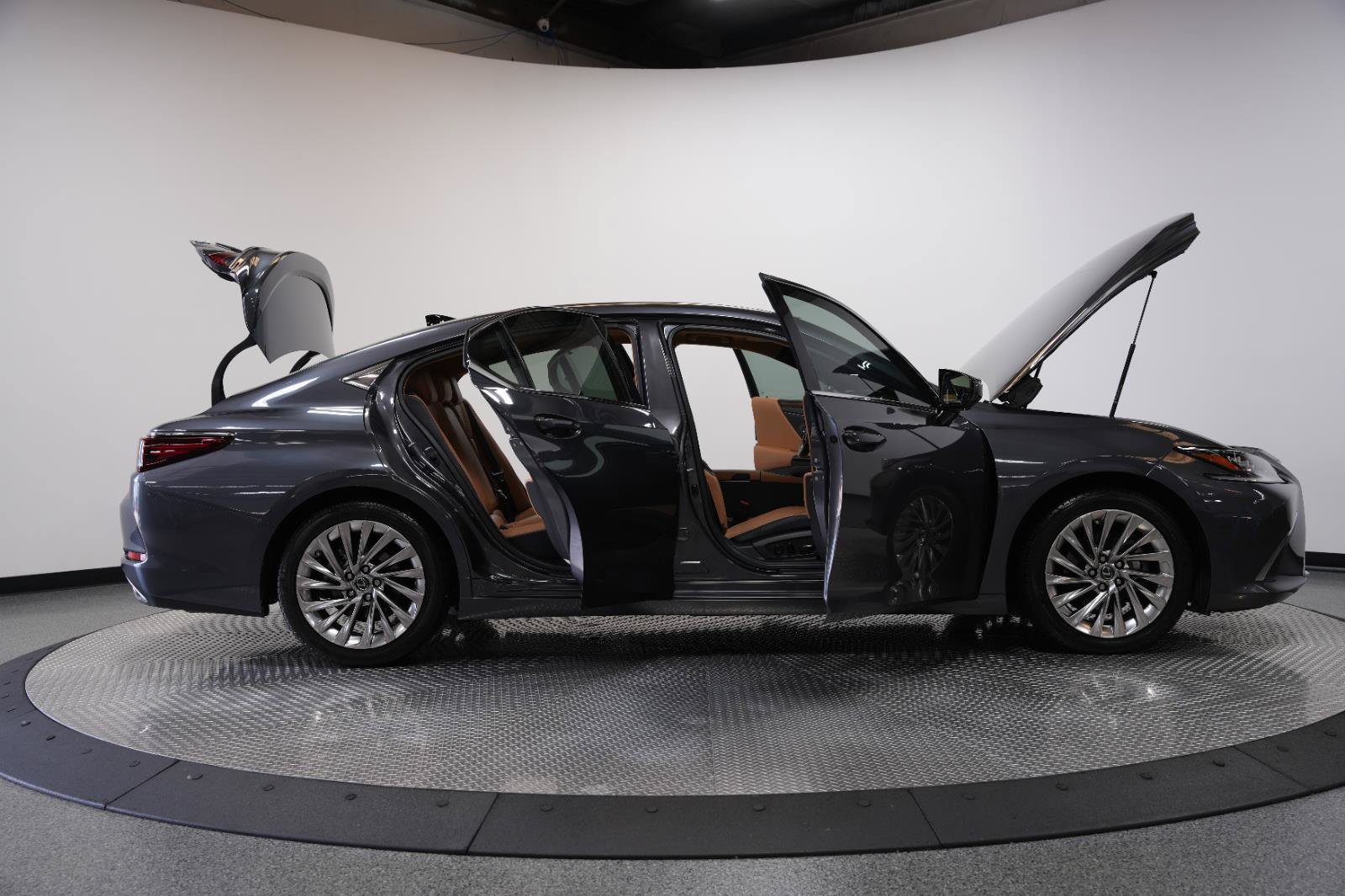 Used 2022 Lexus ES 350 Ultra Luxury w/ Accessory Package 2 FWD image 10