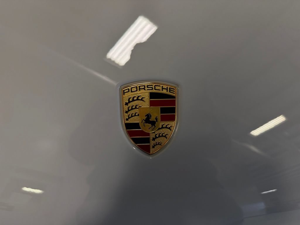 Certified 2026 Porsche Macan AWD/4WD image 34