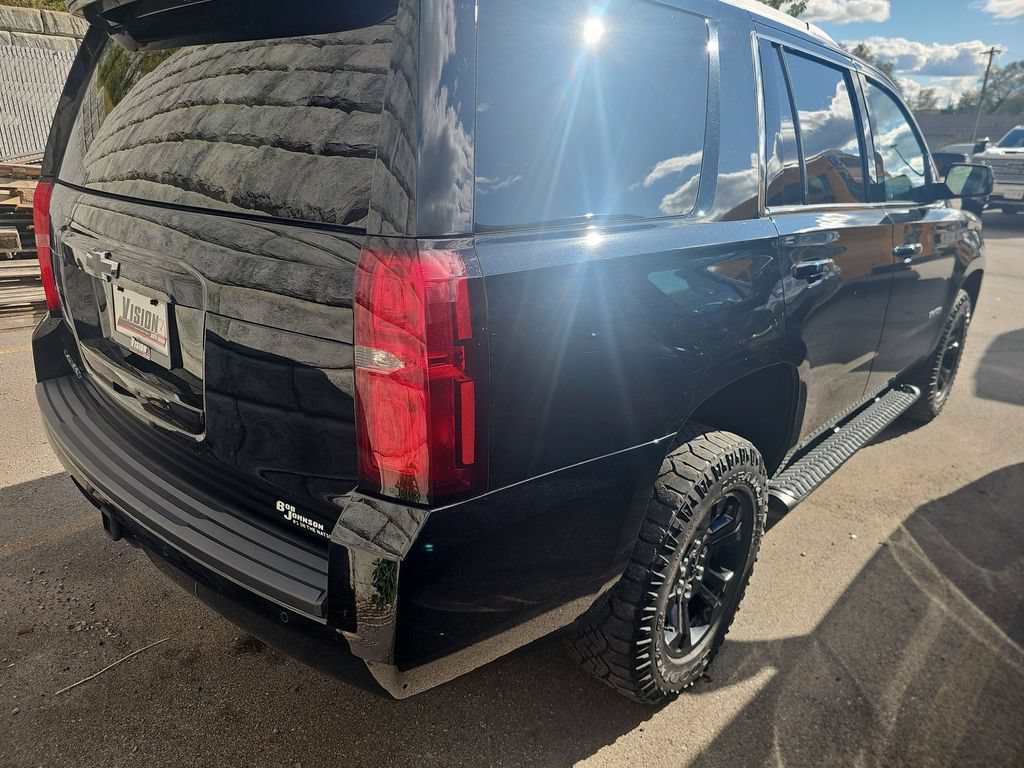 Used 2019 Chevrolet Tahoe LS w/ Enhanced Driver Alert Package AWD/4WD image 5