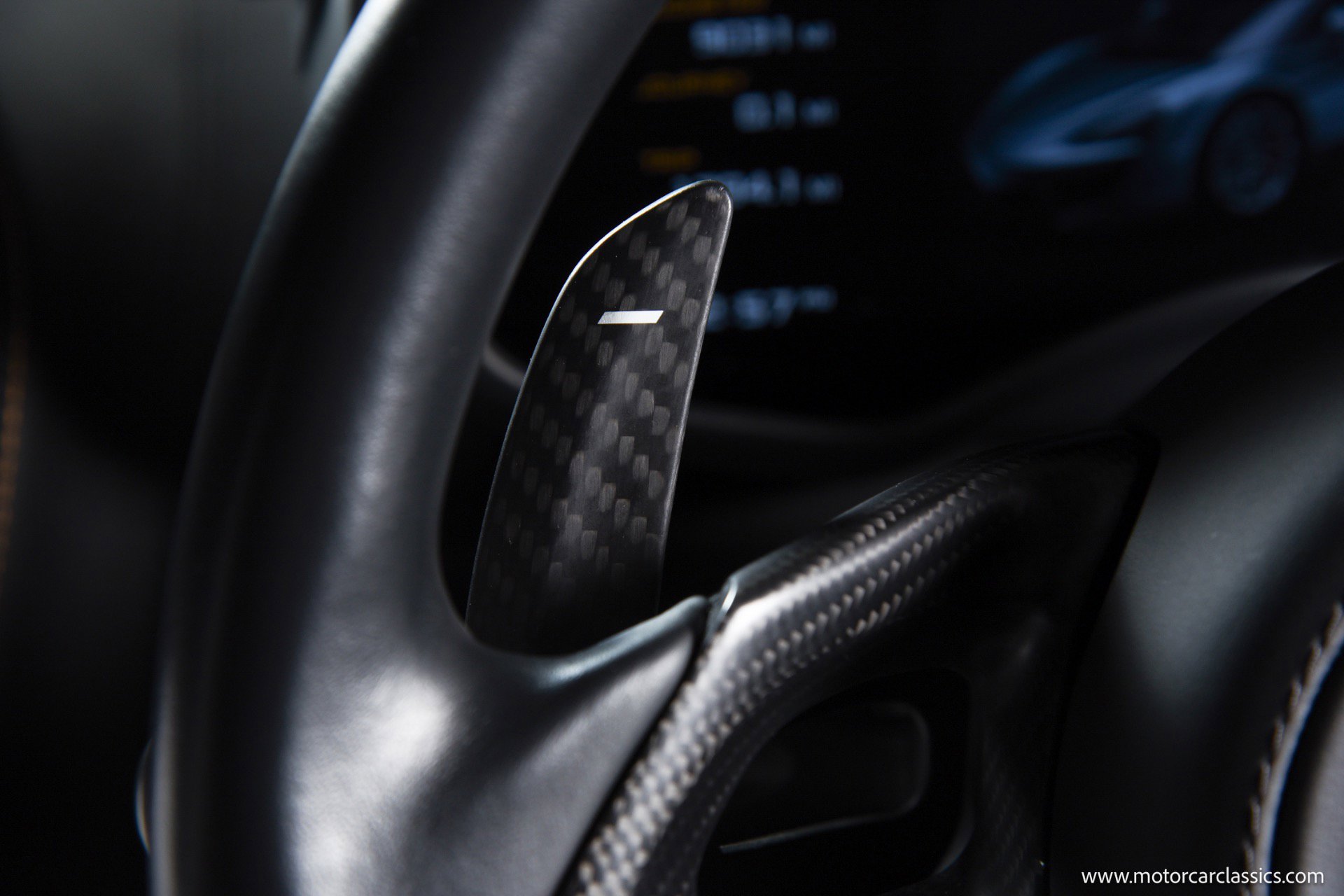 Used 2020 McLaren 570S Spider image 39