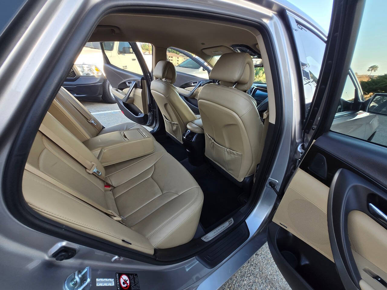 Used 2014 Hyundai Azera Limited FWD image 28
