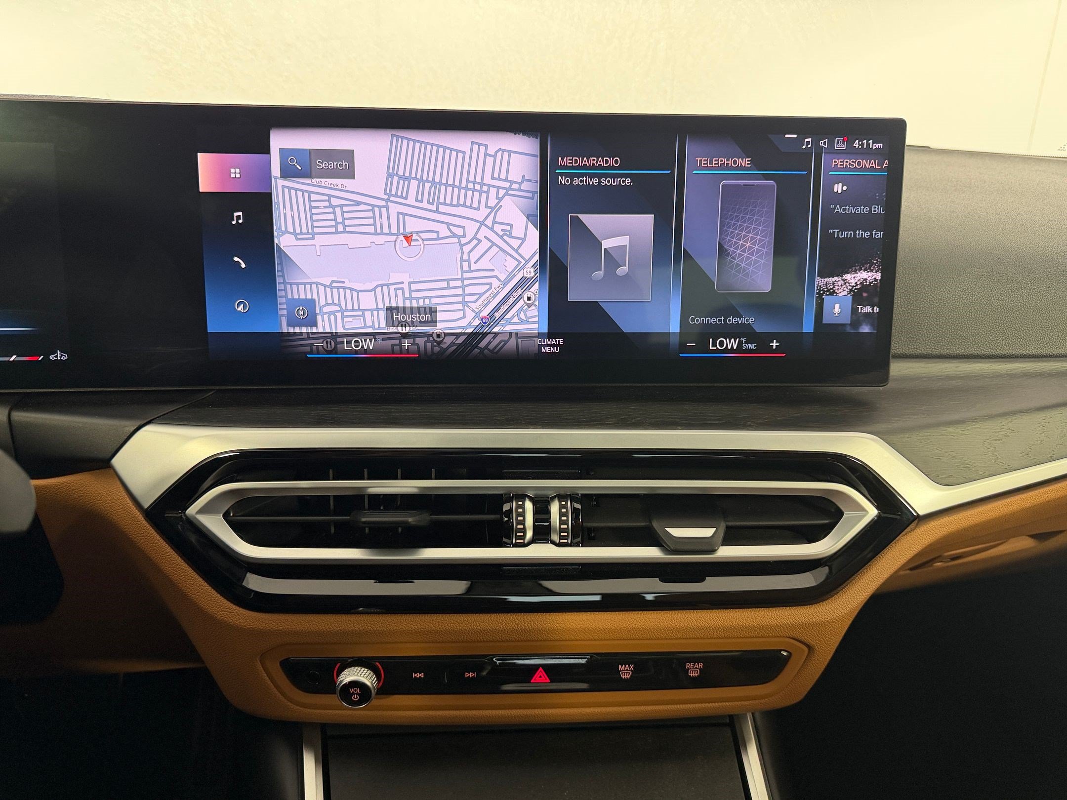 Used 2023 BMW 330i Sedan w/ M Sport Package RWD image 22