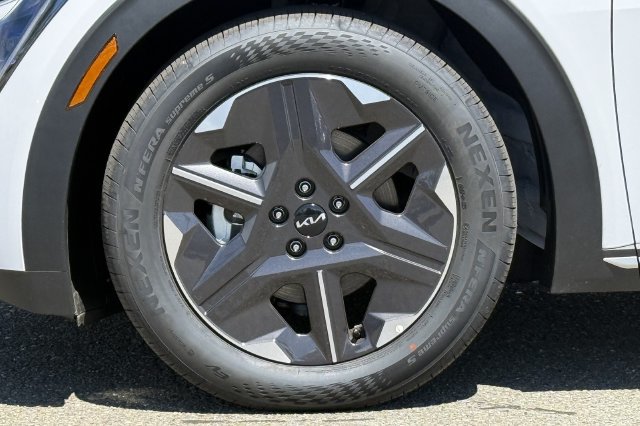 New 2026 Kia EV6 Light RWD image 35