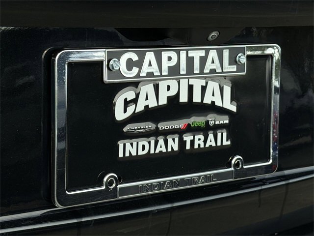 Used 2023 Jeep Grand Cherokee Altitude image 39