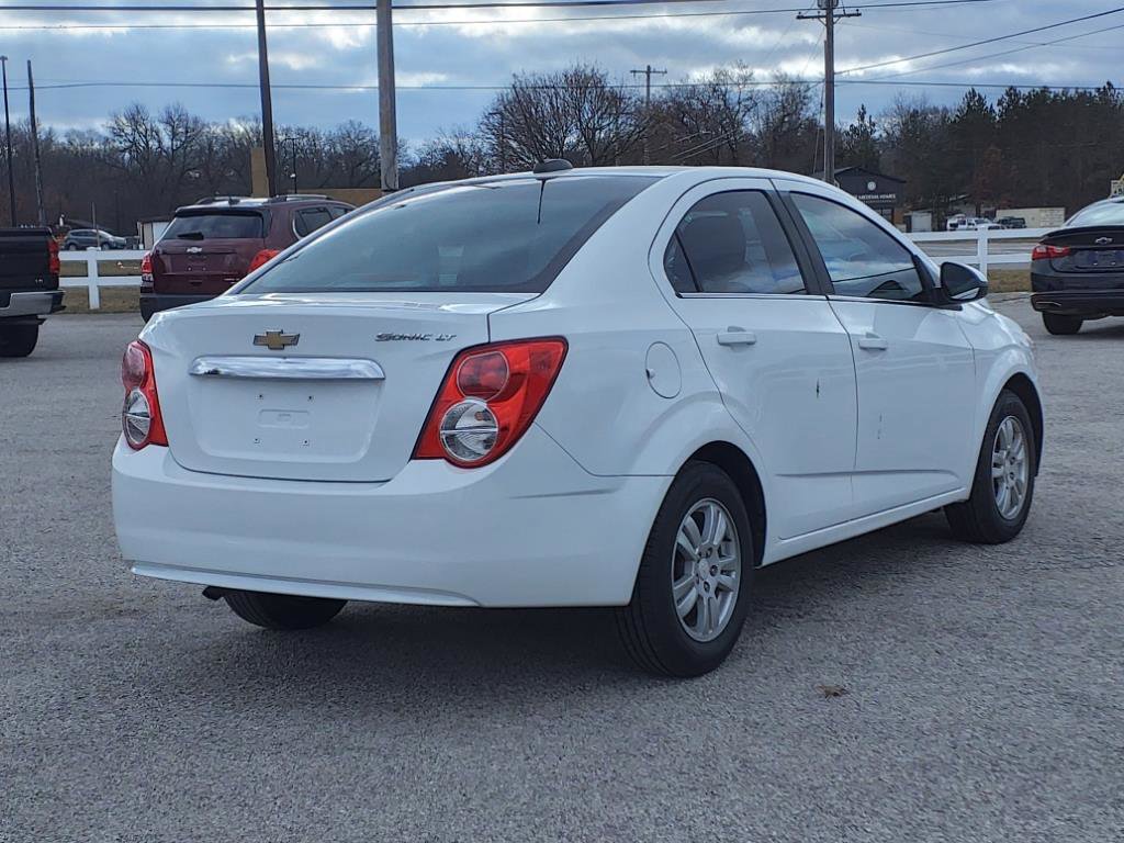 Used 2016 Chevrolet Sonic LT image 11